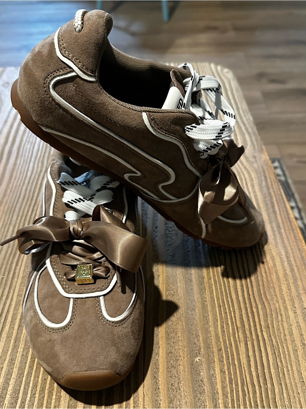 Naked Wolfe Adored Brown Leather Sneakers Ribbon Laces Size EU 39 US 9